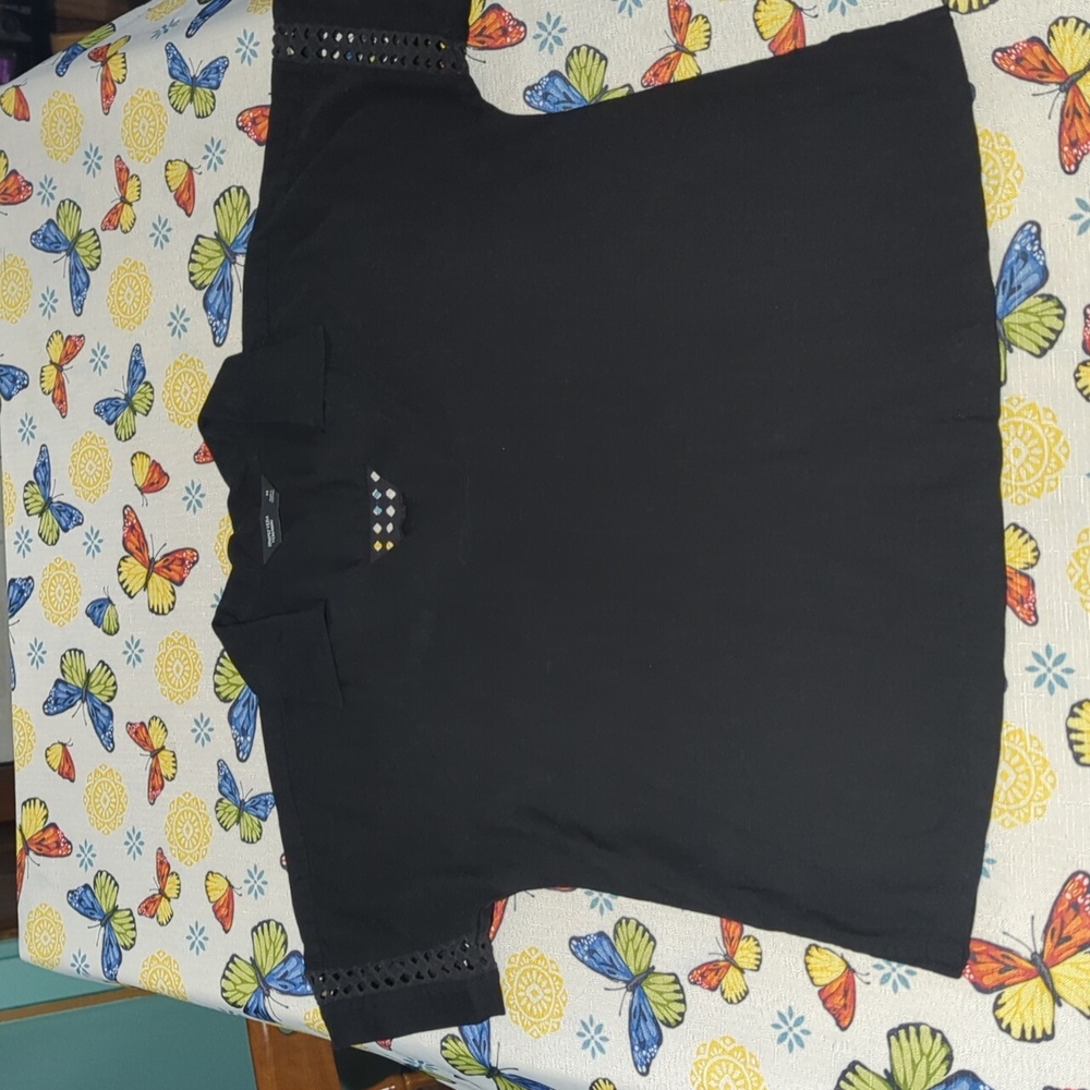 Simply Vera Vera Wang Black Women's Short Sleeve Polo with Eyelet Sleeves Size M